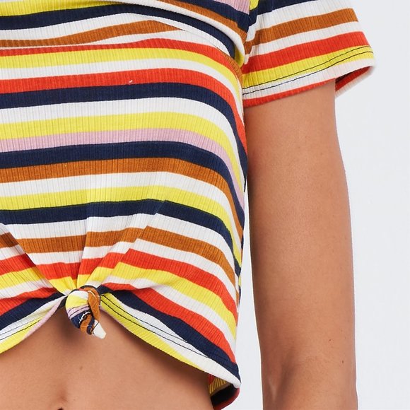 🎀Short Sleeve Top🎀 - Picture 5 of 5